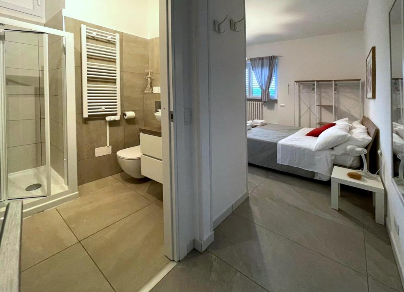 Domus 190 Rooms Varese Ngoại thất bức ảnh