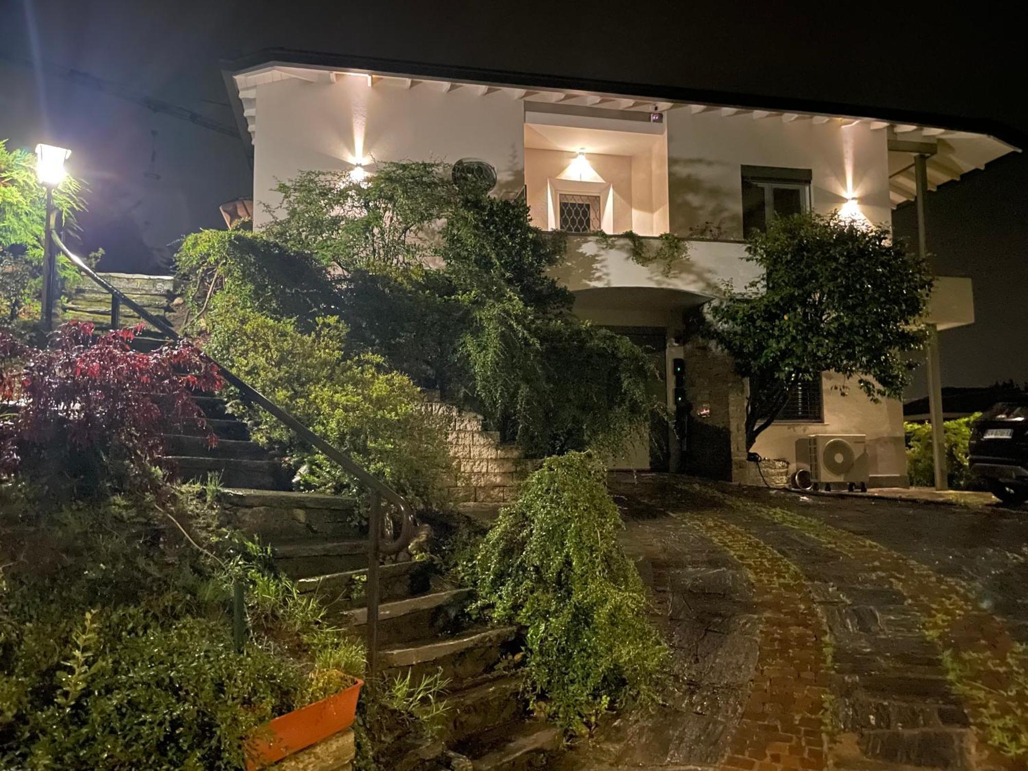 Domus 190 Rooms Varese Ngoại thất bức ảnh