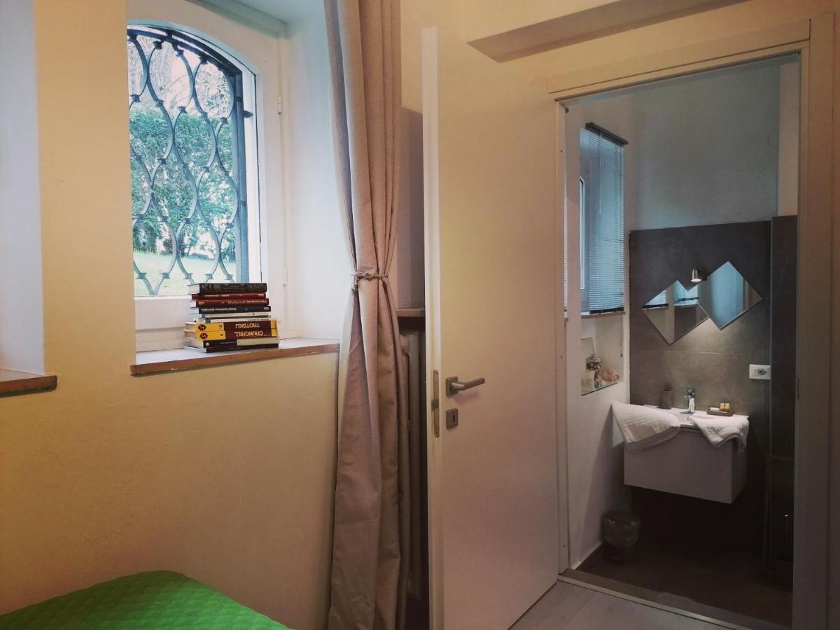 Domus 190 Rooms Varese Ngoại thất bức ảnh